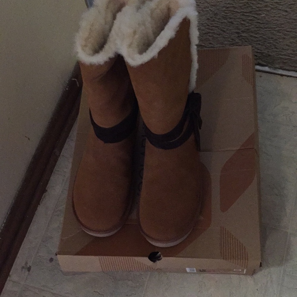 Kookaburra By UGG